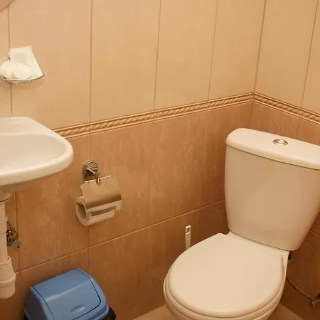 Hotel цісар Lviv
