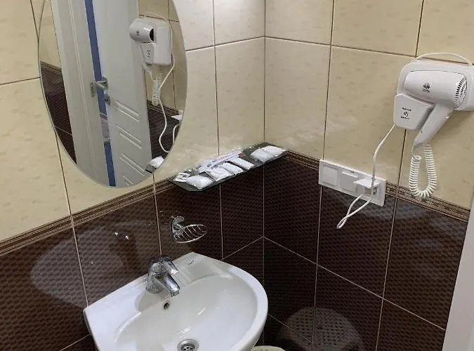 Ξενοδοχείο цісар 3*