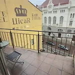 цісар Отель