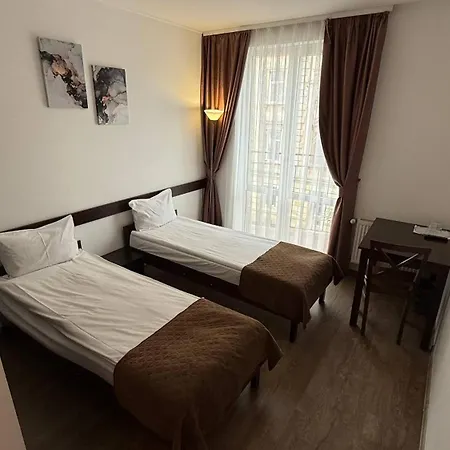 цісар Hotel 3*