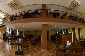 цісар Hotell Lviv
