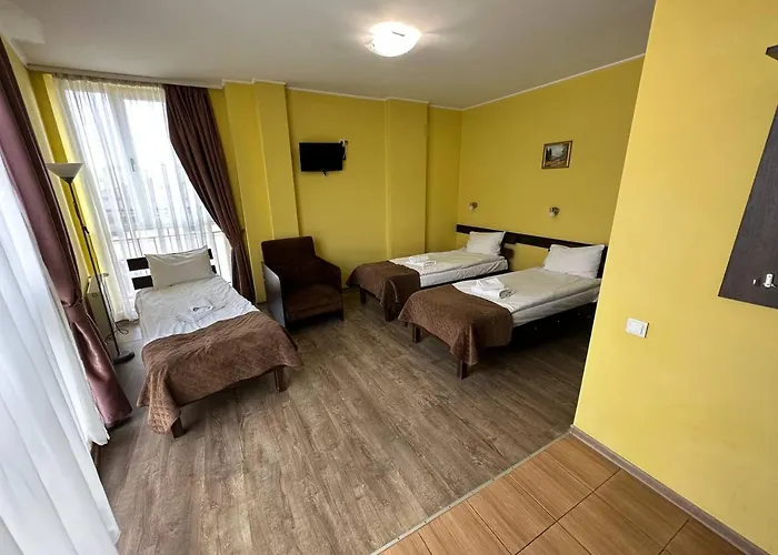 цісар Hotel Lviv