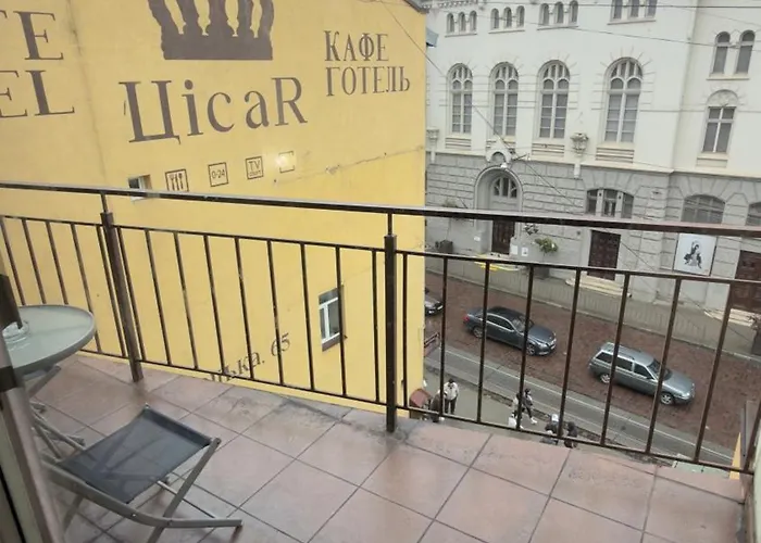 цісар Hotel