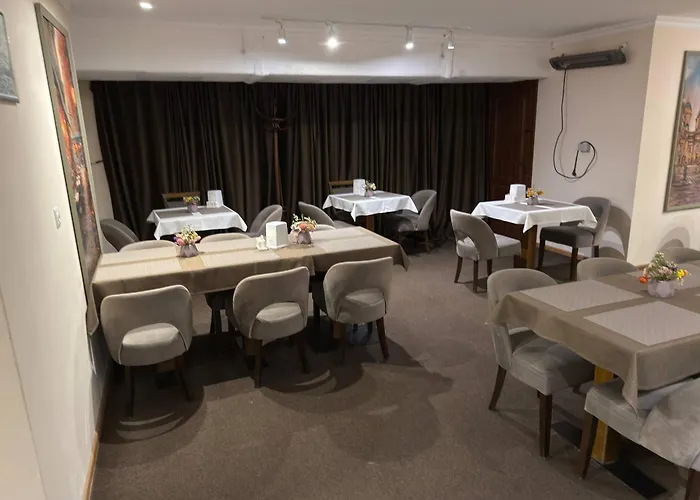 цісар ホテル