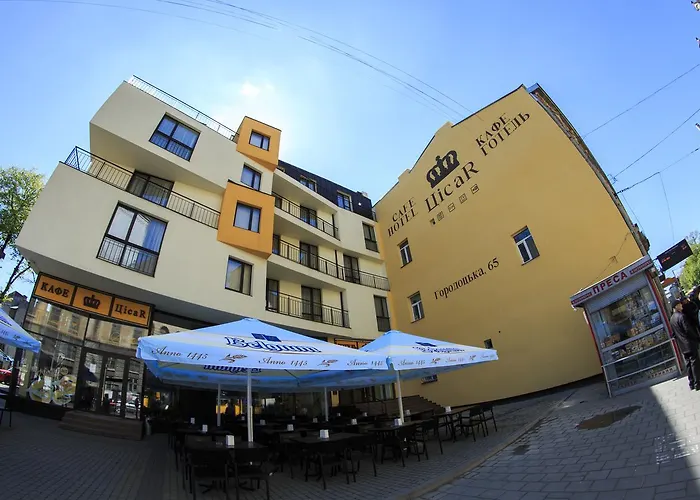 Hotel цісар Leópolis