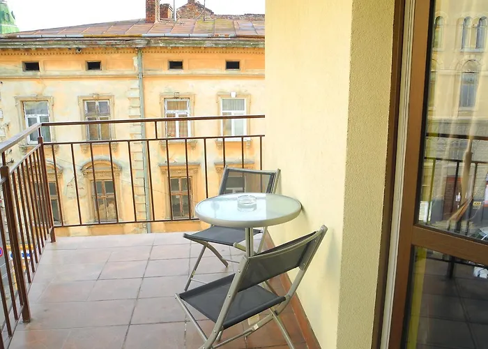 Hotel цісар Lviv