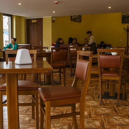 цісар Hotel 3*